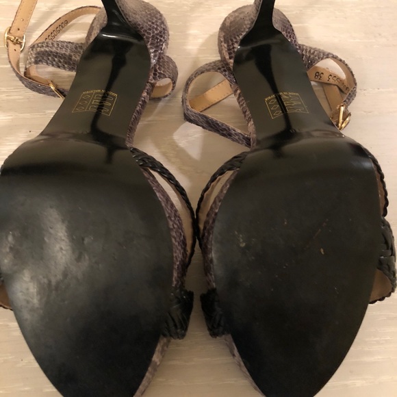 Leather and embossed snakeskin sandals - Picture 6 of 6